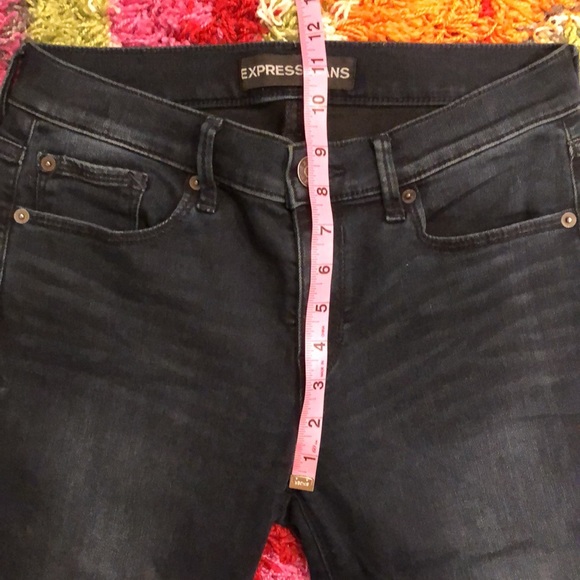 Express Mid-Rise Jean Leggings, size 6R - Picture 10 of 10